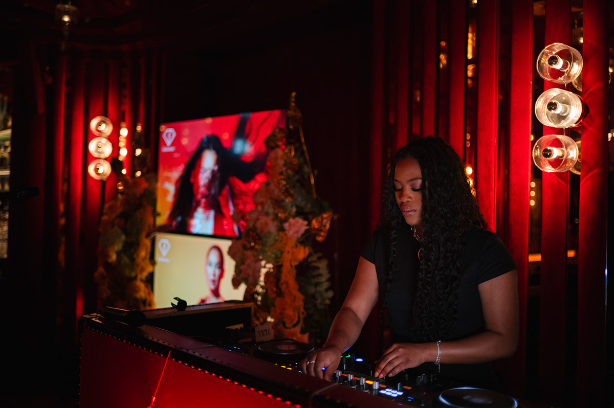 Event DJ photographed by Nikita Piazenko